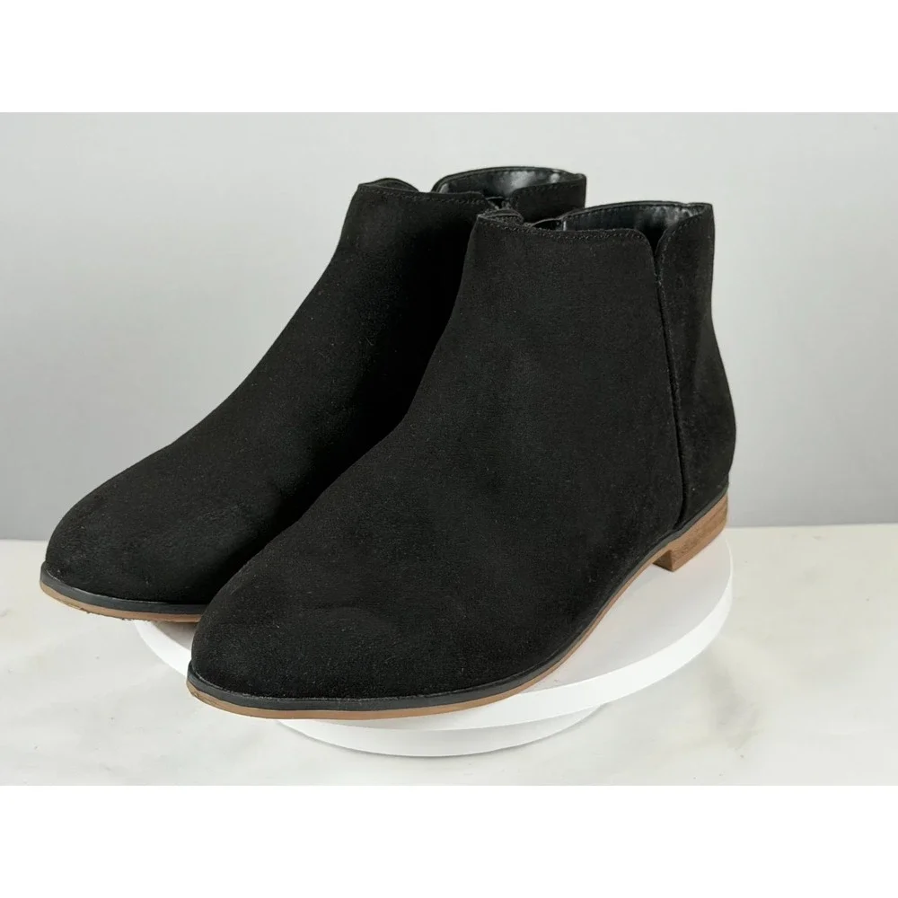 Cat & Jack Black Faux Suede Side Zip Ankle Bootie Kids Youth Size‎ 5